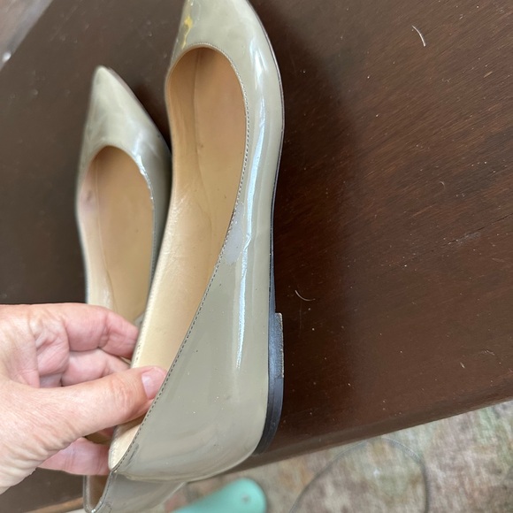 **** Jimmy Choo Size 39 Patent Leather Flats - Picture 6 of 11